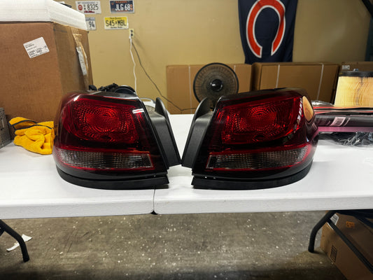 2015-2017 CHEVY SS OUTSIDE TAIL LIGHTS TAKEOFFS